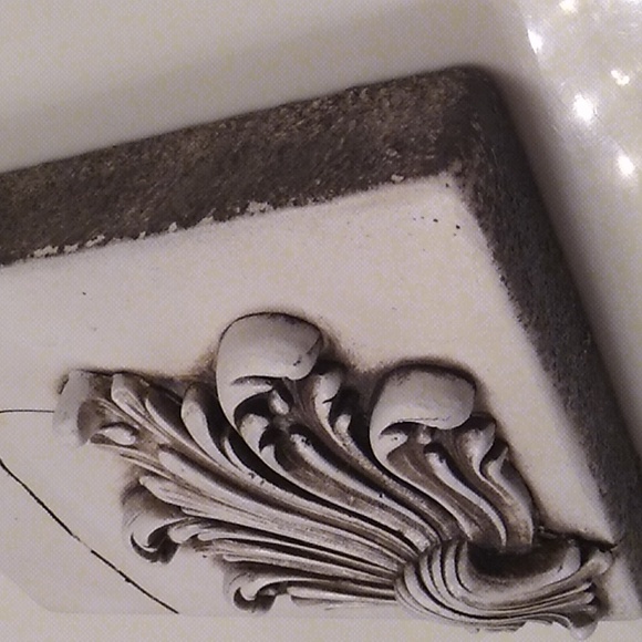 *Signed bisque Atlantis Tile, like Sid Dickens. *Rare & Retired wall art - Picture 2 of 11